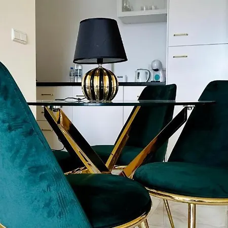 Dolce Aparts Artur B-54 Apartment *